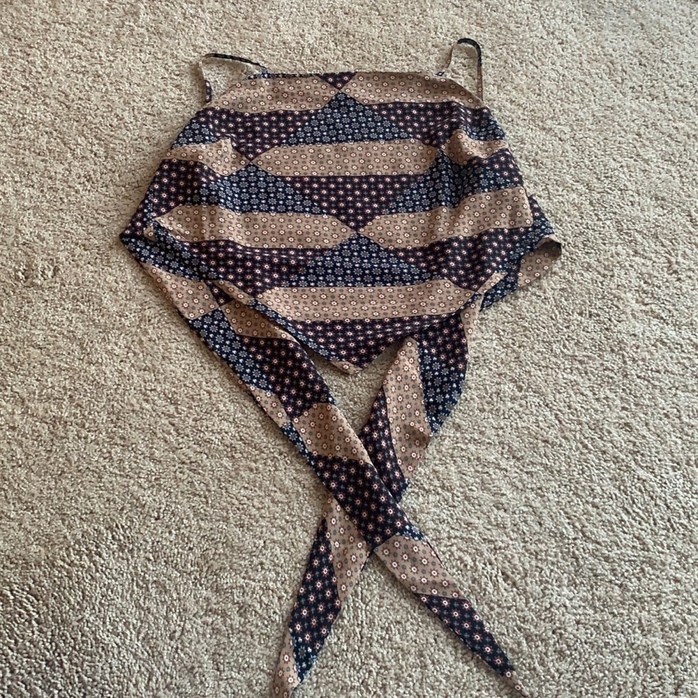 Tie back bandana crop top - never worn size M